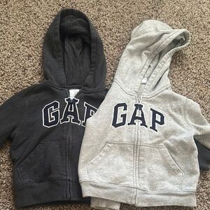 GAP Kids Hoodies in Black and Gray